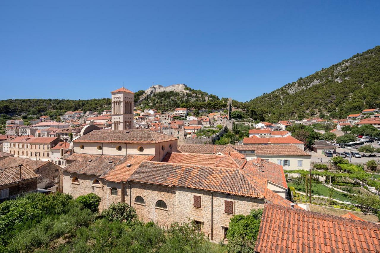 Velada Center Daire Hvar Town Dış mekan fotoğraf